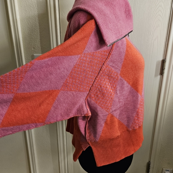 Free People Sweater - Picture 6 of 12